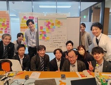 全社員研修を行っています。