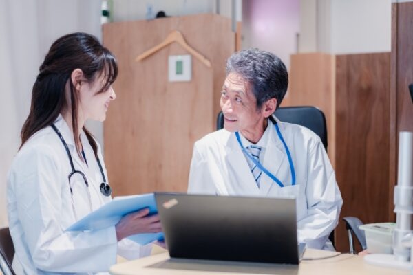 クリニック開業時の電子カルテ導入サポートを依頼する際に気をつけておきたいこと【まず知っておきたい】