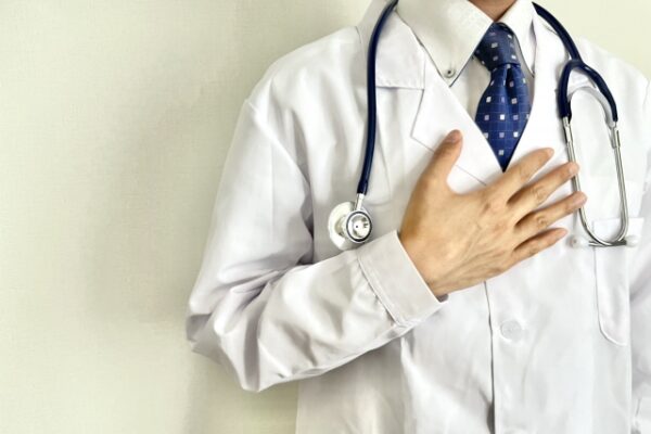 クリニック開業に関して、専門家に相談する際の最大の注意点!